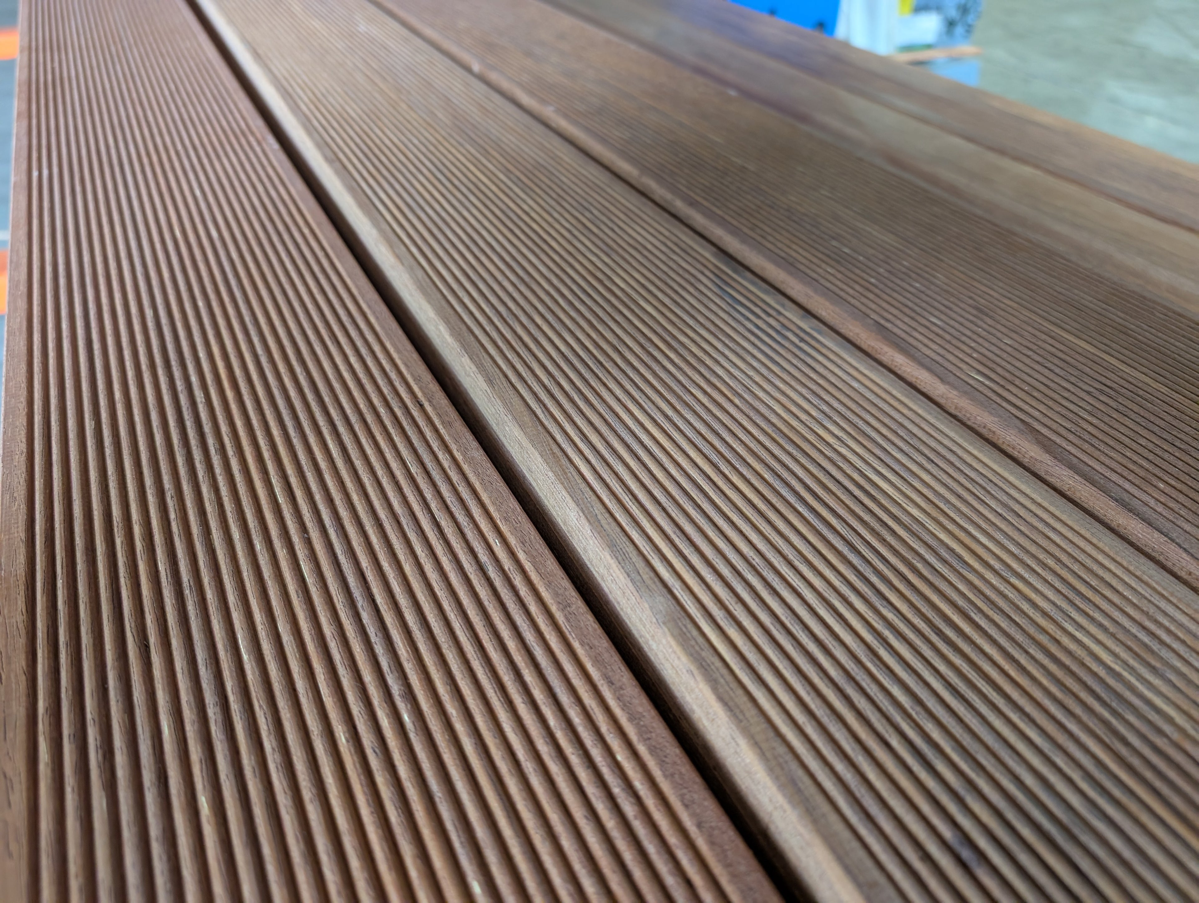 140 x 19mm Merbau KD Decking Reeded